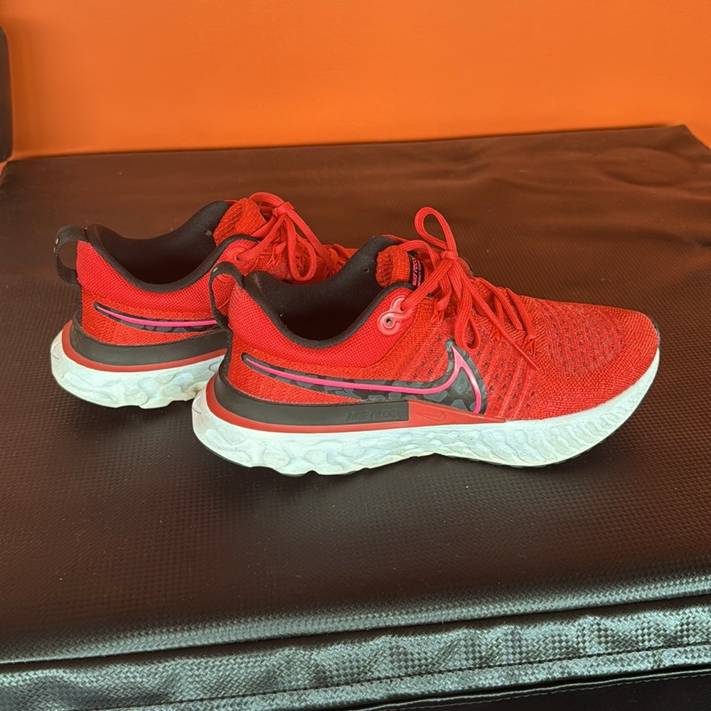 Women’s Nike React Infinity Run Flyknit 2